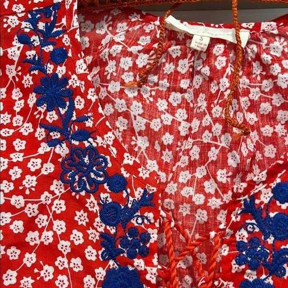 Solitaire Red / White Long Sleeve Tunic with blue embroidered bohemian top small - Picture 3 of 7